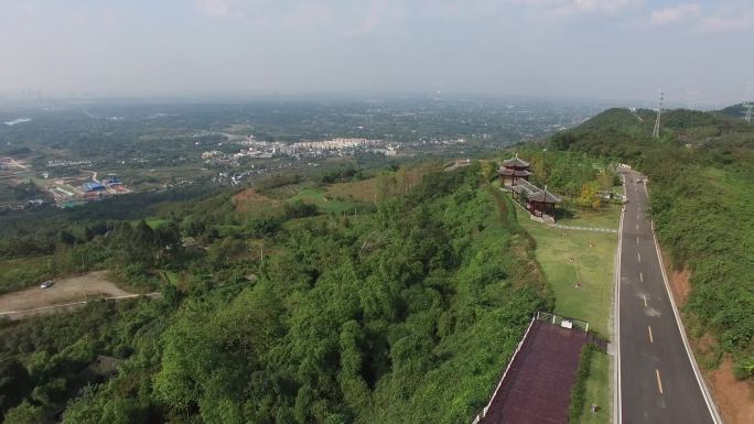 公园城市成都天府绿道龙泉山狮子宝