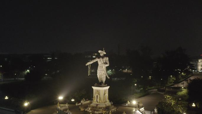 老挝航拍阿努王塑像