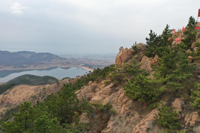 青岛城阳毛公山毛主席像