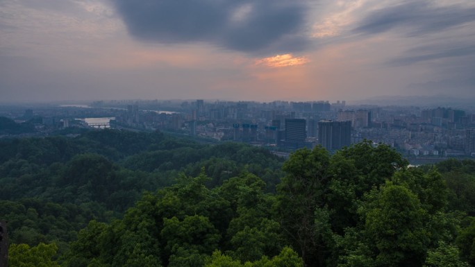 云碧峰拍上饶市全景