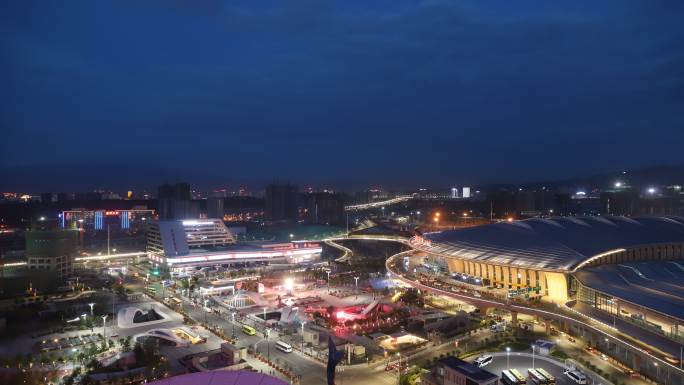 乌鲁木齐高铁站夜景延时