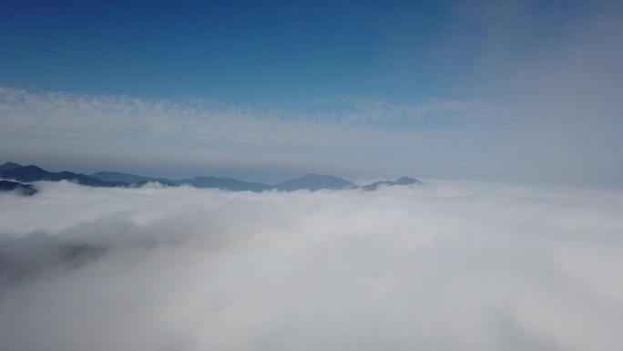 龙岩天宫山山脉山顶云海