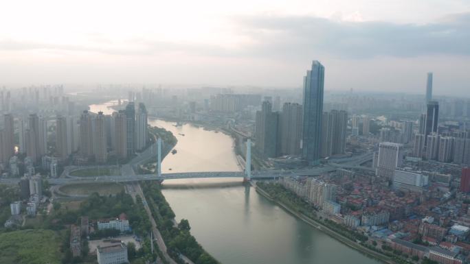 武汉航拍全景月湖桥汉江4K