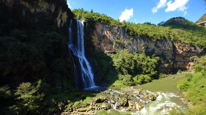 贵州兴义马岭河大峡谷瀑布