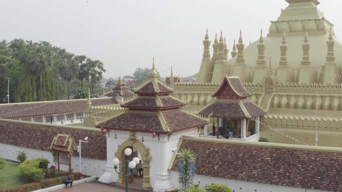 航拍老挝万象佛教圣地原始森林