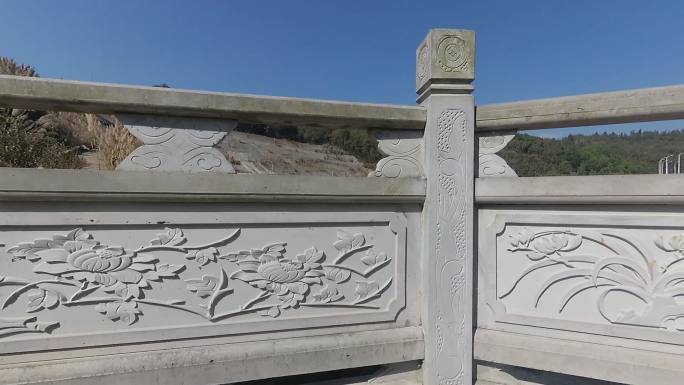 腾冲龙江特大桥火山石石雕花板栏杆
