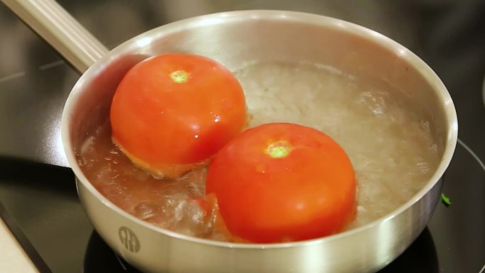 煮番茄去皮西红柿烹饪
