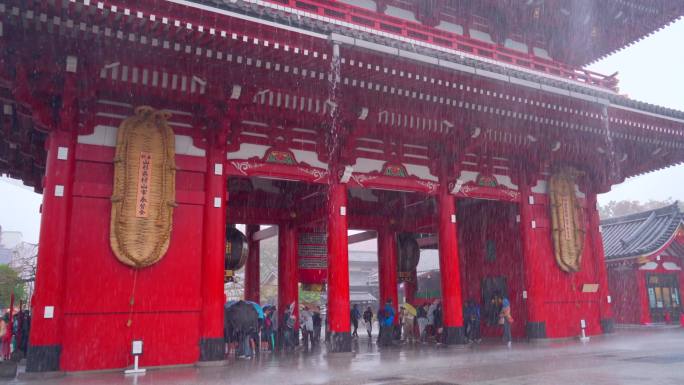 【4K】日本东京浅草寺下雨寺庙传统电影