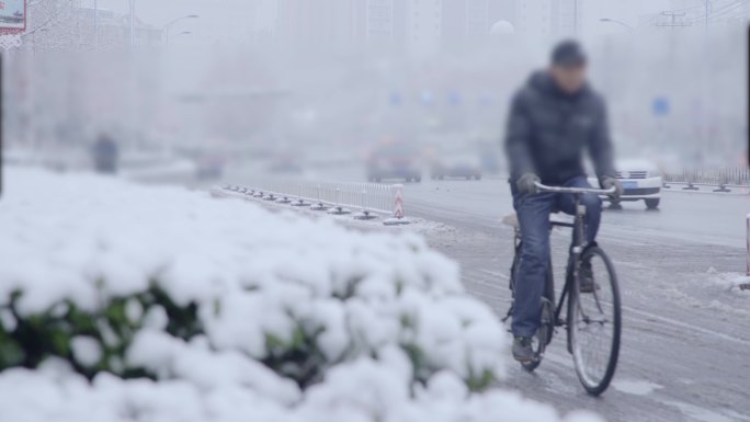 【原创】雪后交通