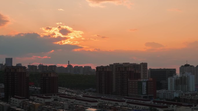 新疆乌鲁木齐小西沟蜘蛛山日落日转夜延时