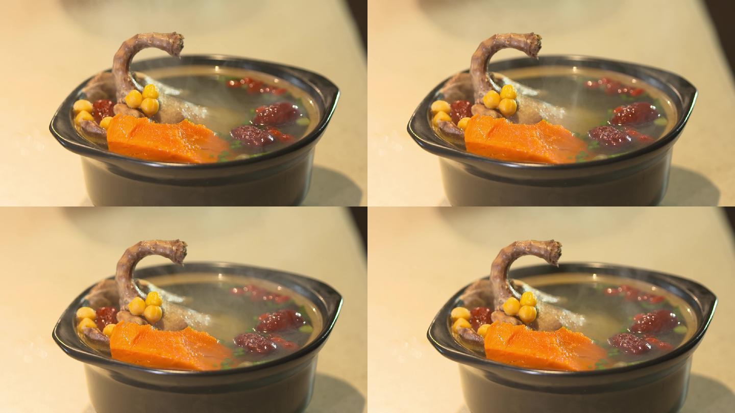 新疆美食鸽子汤