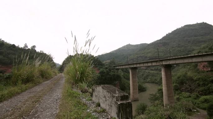 广东湖南铁路省界桥