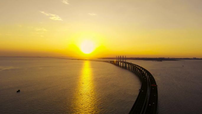 青岛跨海大桥夕阳航拍