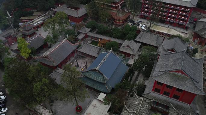 航拍贵阳黔灵山弘福寺