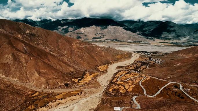 航拍西藏环山公路