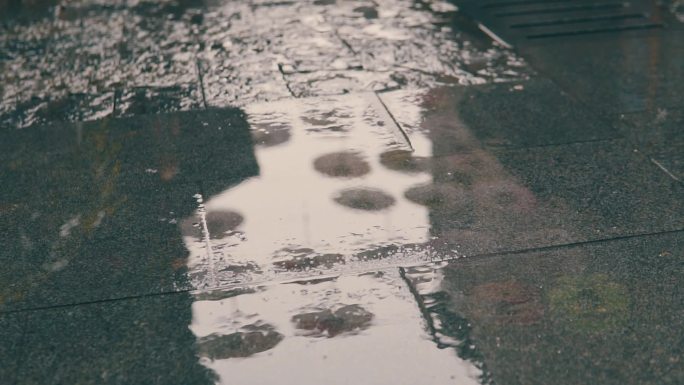 桂林东西巷的雨天素材雨水配乐版