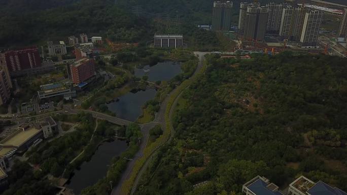 4K航拍广州黄埔市民公园+创业公园5