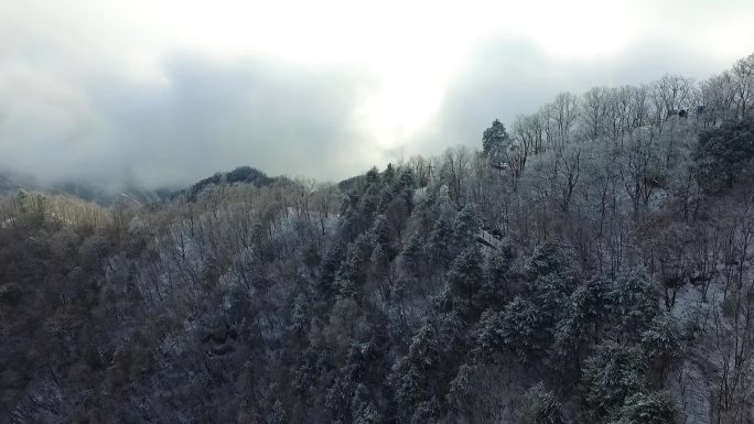 秦岭雪景航拍