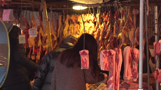 疫情影响的猪肉市民买猪肉