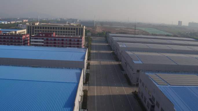 厂房航拍4k工厂厂房太阳能屋顶