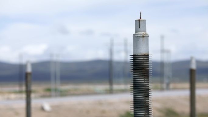 高速全幅热棒路基