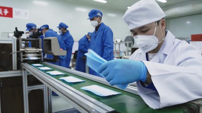 高清柳州五菱口罩生产车间疫情转型生产口罩