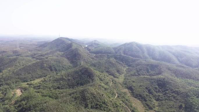 南方森林航拍大山丘陵老桥山村