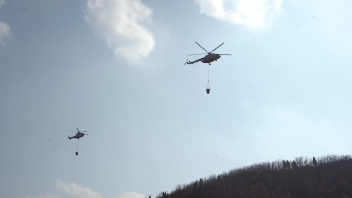 直升机救援编队