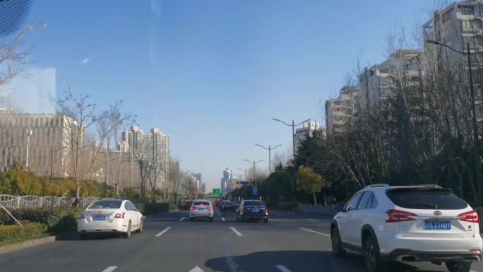 肺炎疫情下的上海城市工作复工