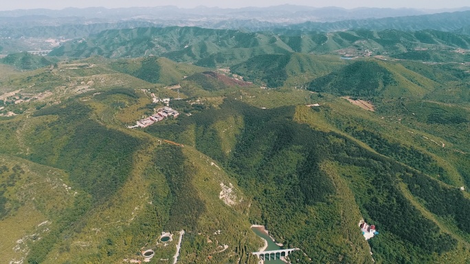 航拍吕梁山脉太行山脉昔阳县