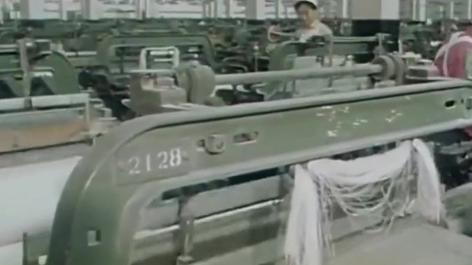 70.80年代的工厂女工老视频素材