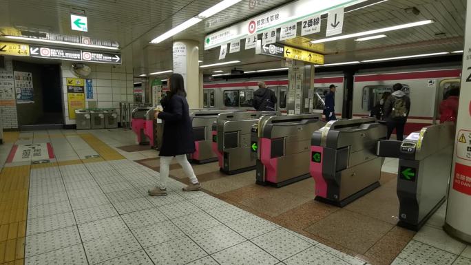 日本东京地铁闸机口