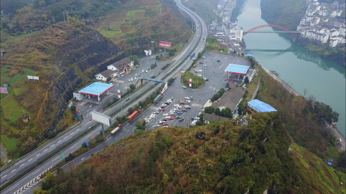 【4K】重庆服务区航拍