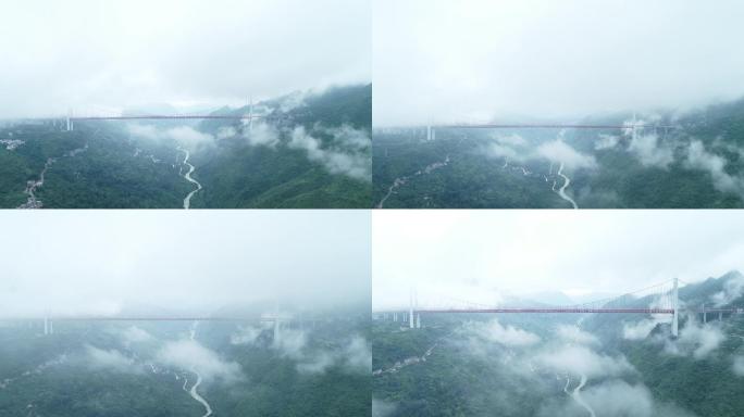 坝陵河大桥云雾缭绕的贵州大桥
