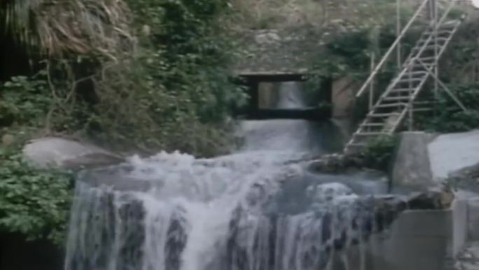 80年代排污管道