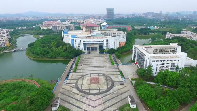 东莞医学院广东医科大学东莞校区校园航拍