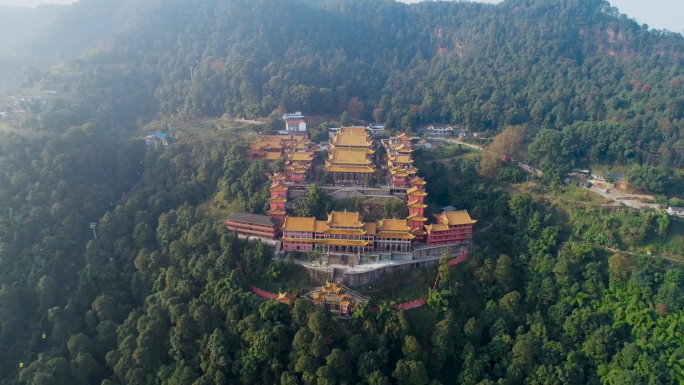 泸州方山风景区航拍寺庙