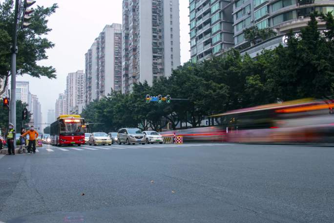 4K延时拍摄，广州天河北红绿灯上下班人车