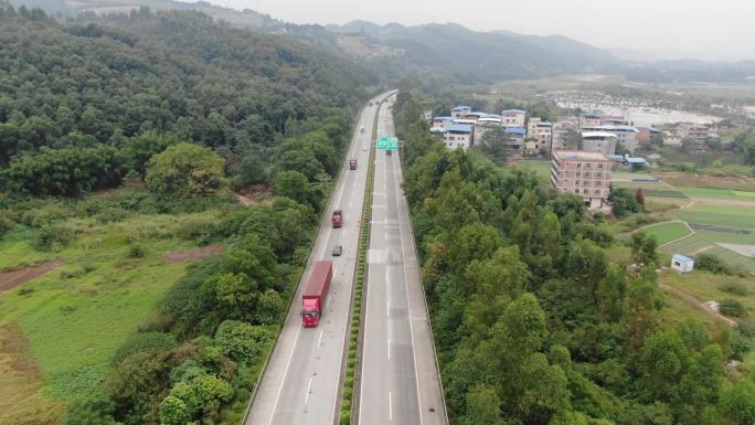 公路航拍高速公路汽车道昆仑大道