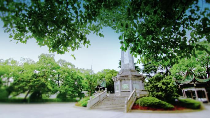 岳屏公园抗战纪念碑