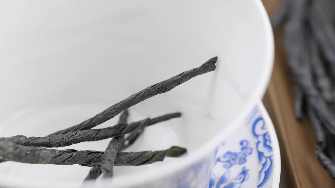 传统茶叶饮品苦丁茶健康天然泡茶4K素材