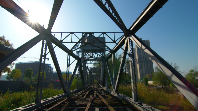 【4k】火车轮渡轮渡桥废弃的铁轮