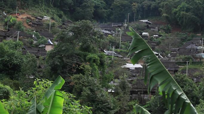 云南西双版纳寨子山区村庄