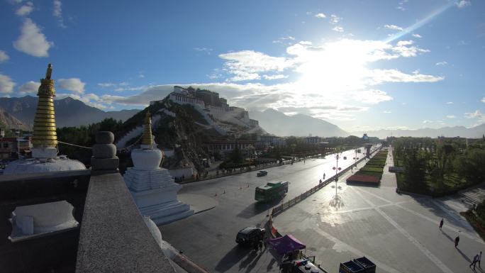 西藏拉萨布达拉宫延时摄影朝阳