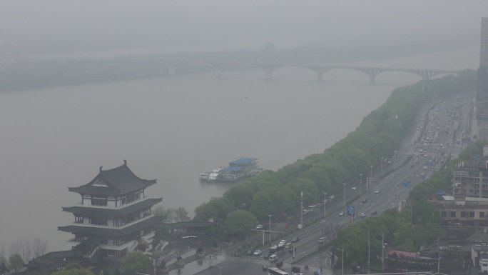 4K雨中长沙杜甫江阁