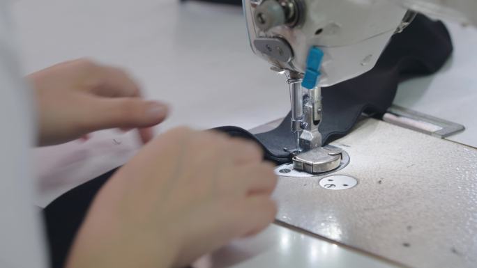缝纫纺织裁剪做衣服车间