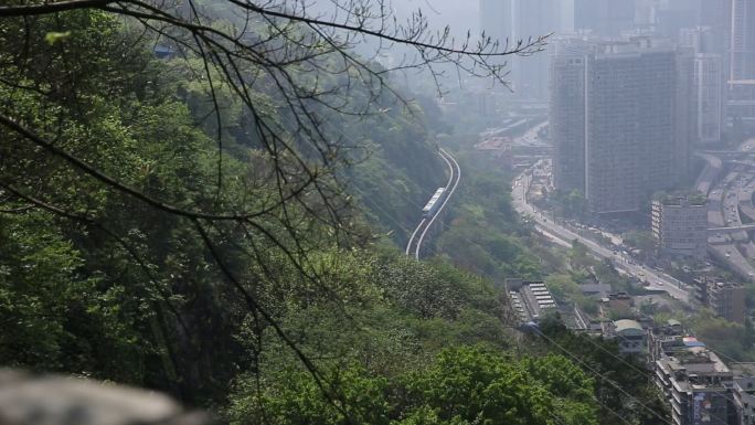 重庆鹅岭公园轻轨风景高清实拍素材