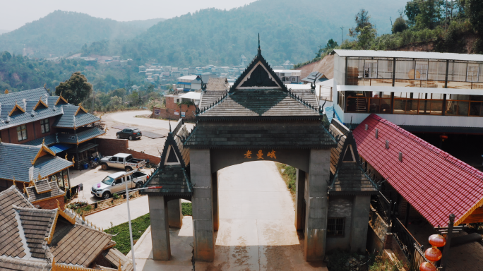 【4K】西双版纳勐海老曼峨村航拍