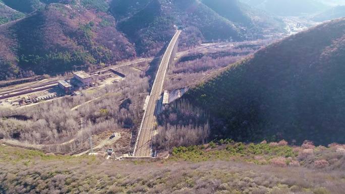 石太高铁列车穿越隧道铁路航拍