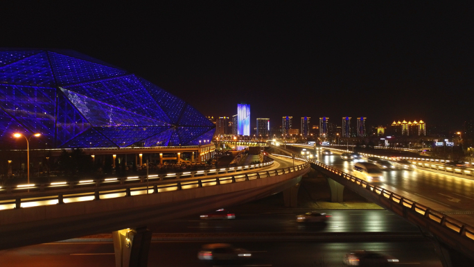 城市夜景、城市车流、繁华都市、辽宁沈阳